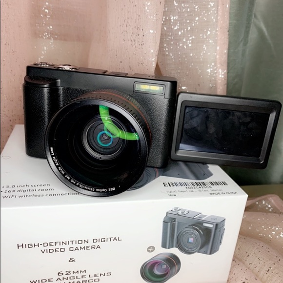 Camera! - Picture 3 of 3